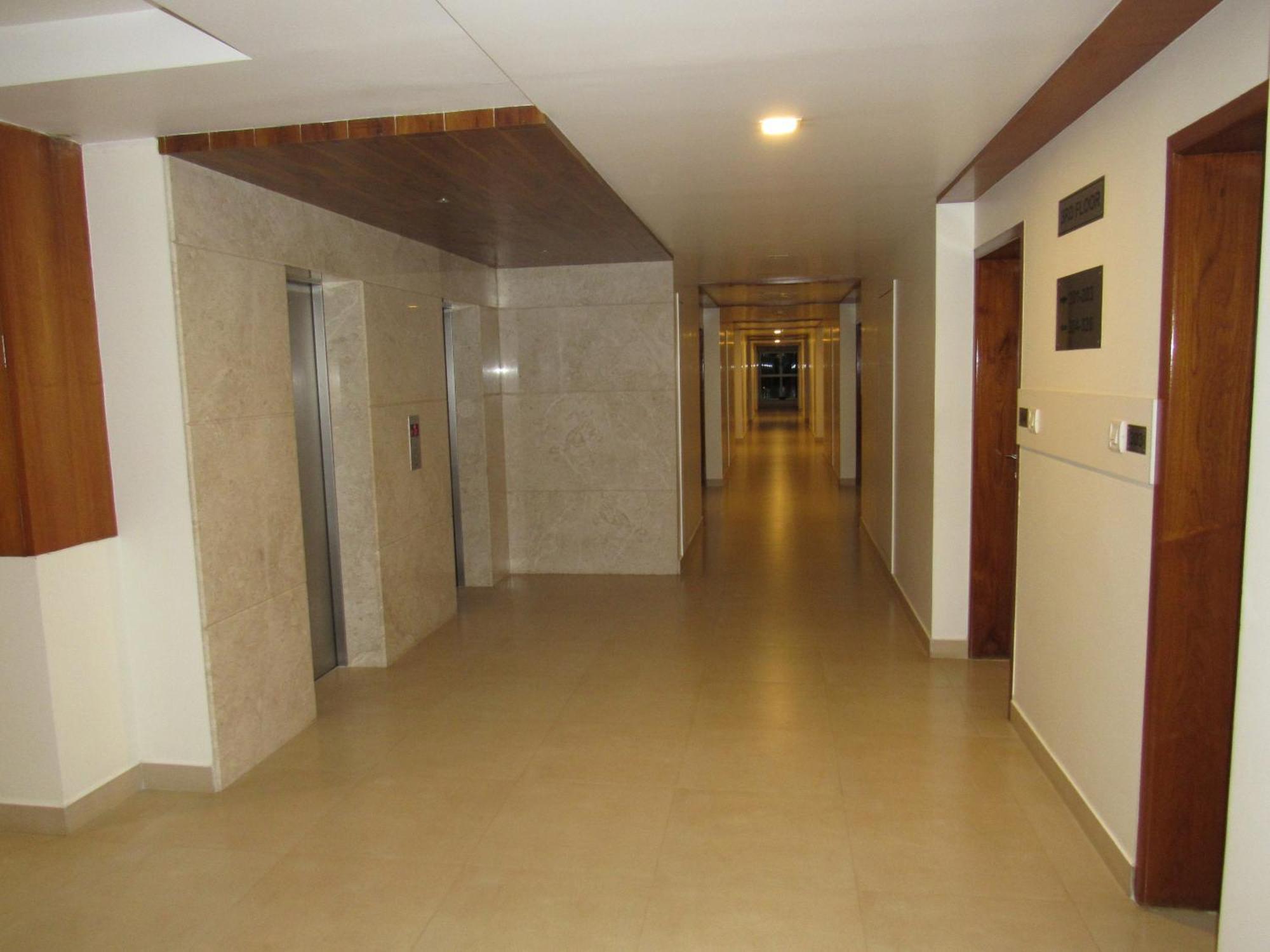 ホテル Palguni Residency ハッサン エクステリア 写真